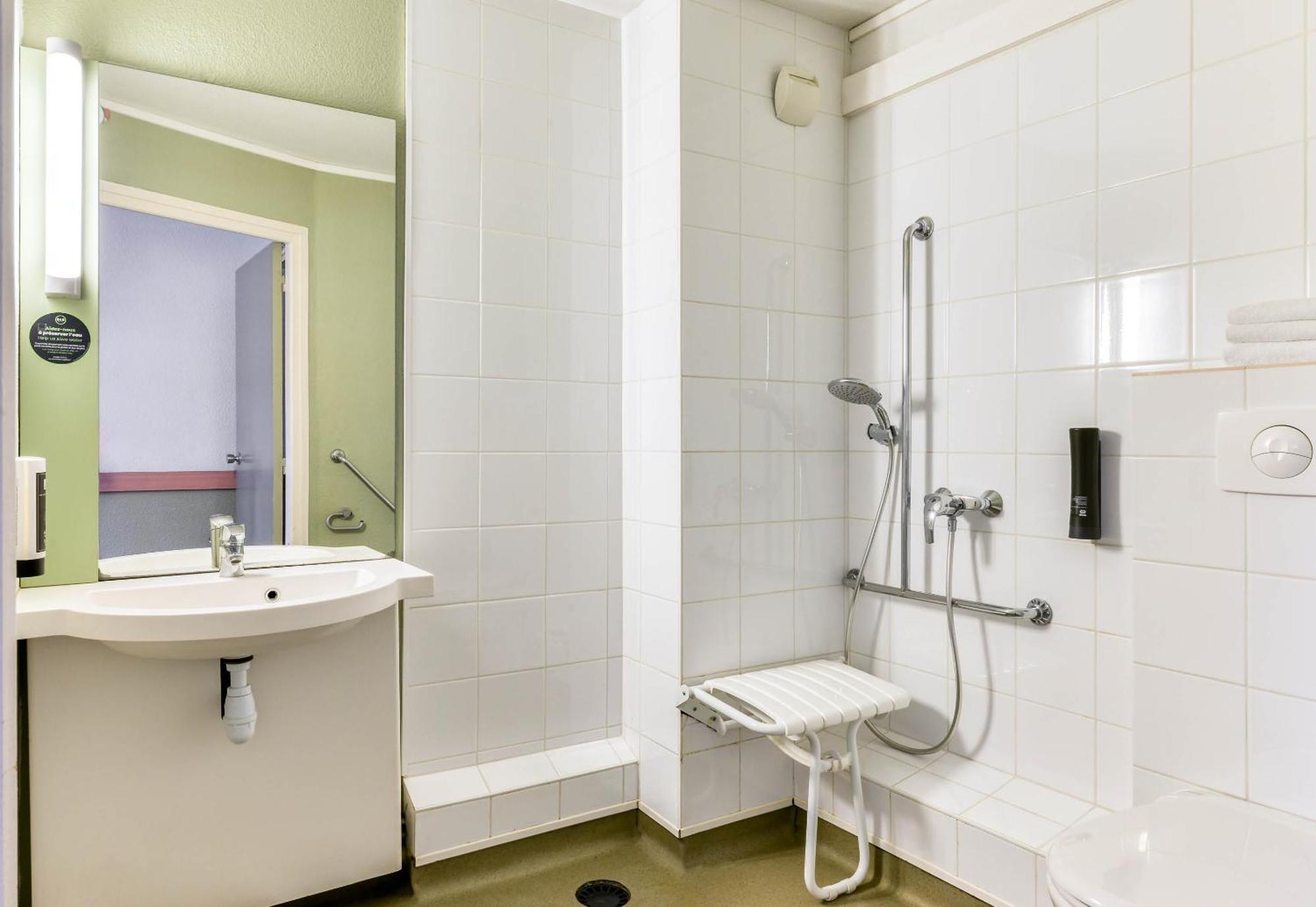 B&B Hotel Montpellier Sud Lattes Εξωτερικό φωτογραφία